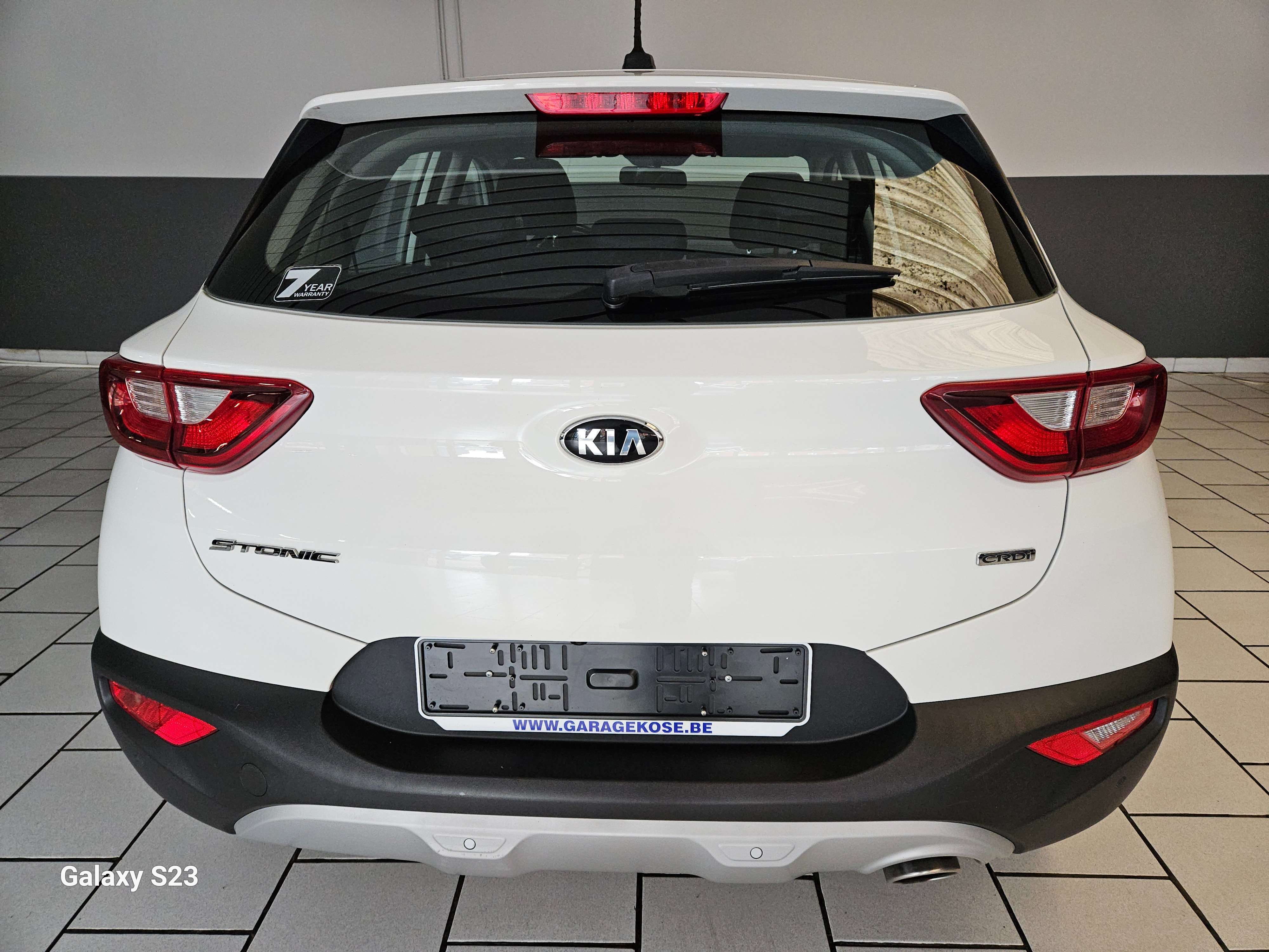 Kia Stonic 1.6CRDI/CLIMATISATION/NAVIGATION/GARANTIE/CAR-PASS