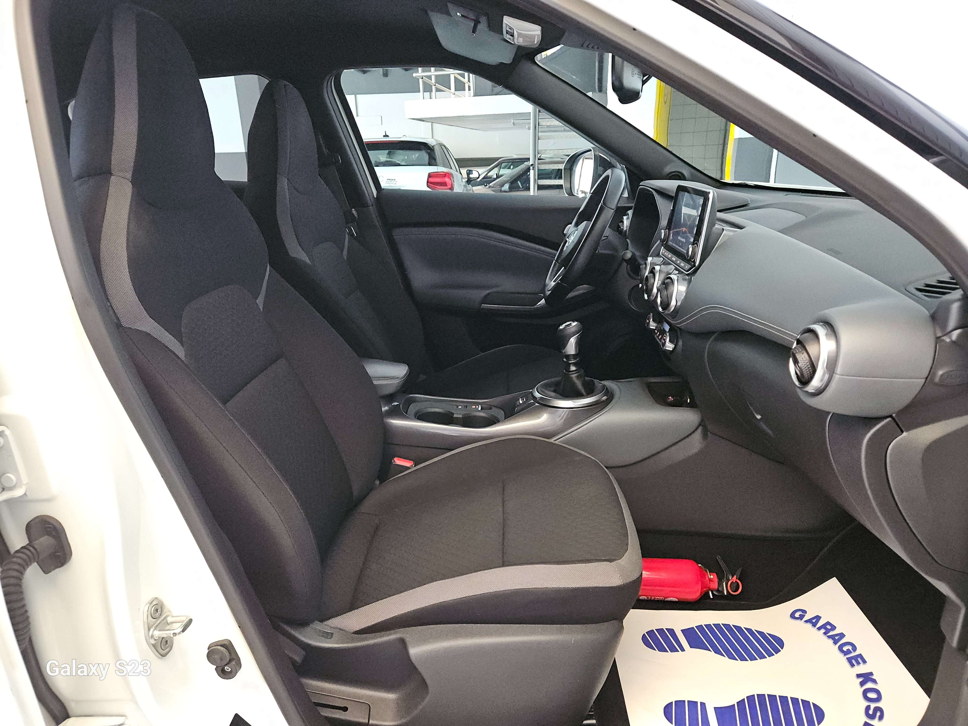 Nissan Juke 1.0 DIG-T 2WD//NAVI//CAR-PLAY//GARANTIE//CAR-PASS