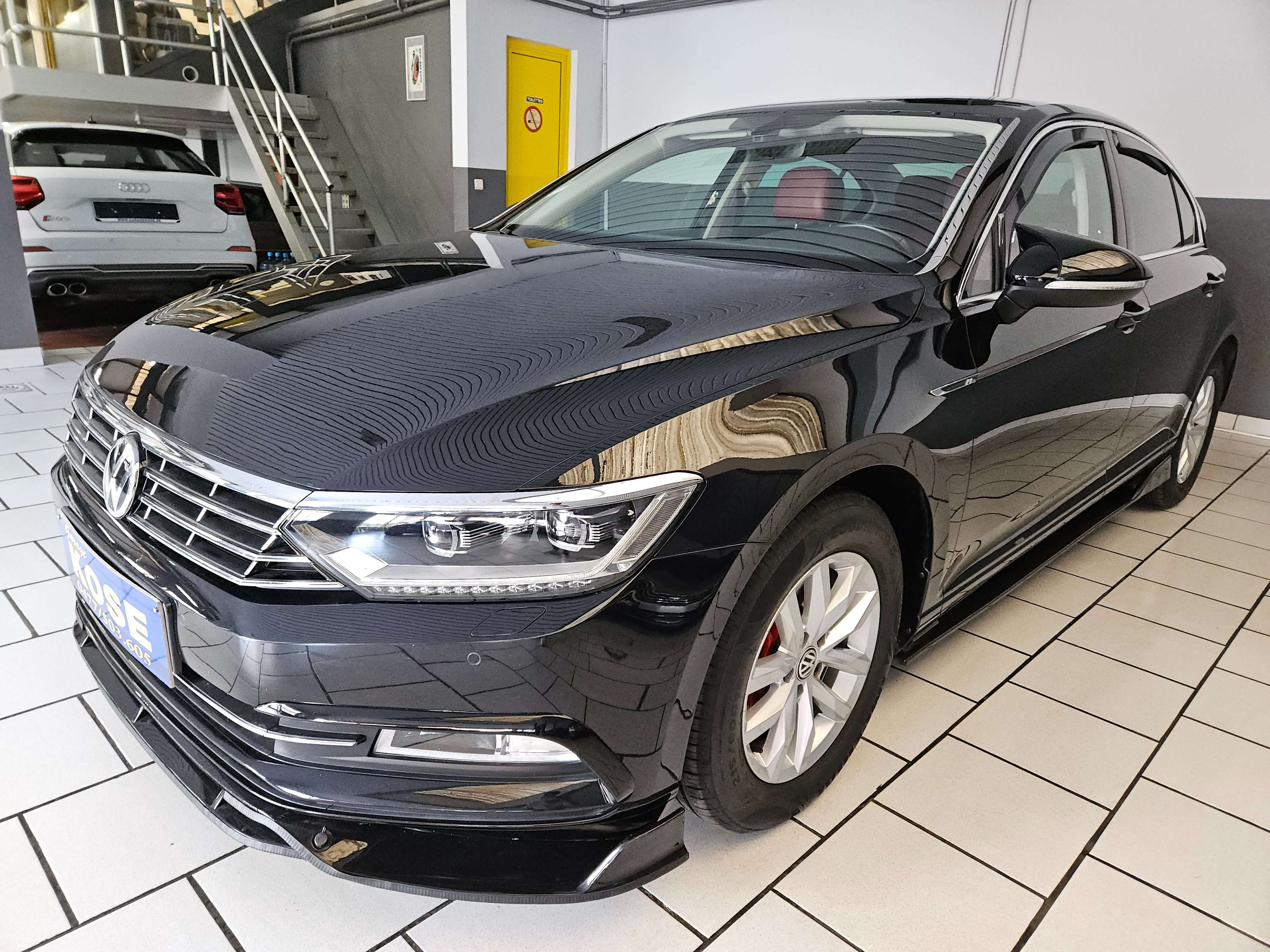 Volkswagen Passat 1.6 CR TDi//CUIR//PHARES LED//NAVIGATION//SUPERBE