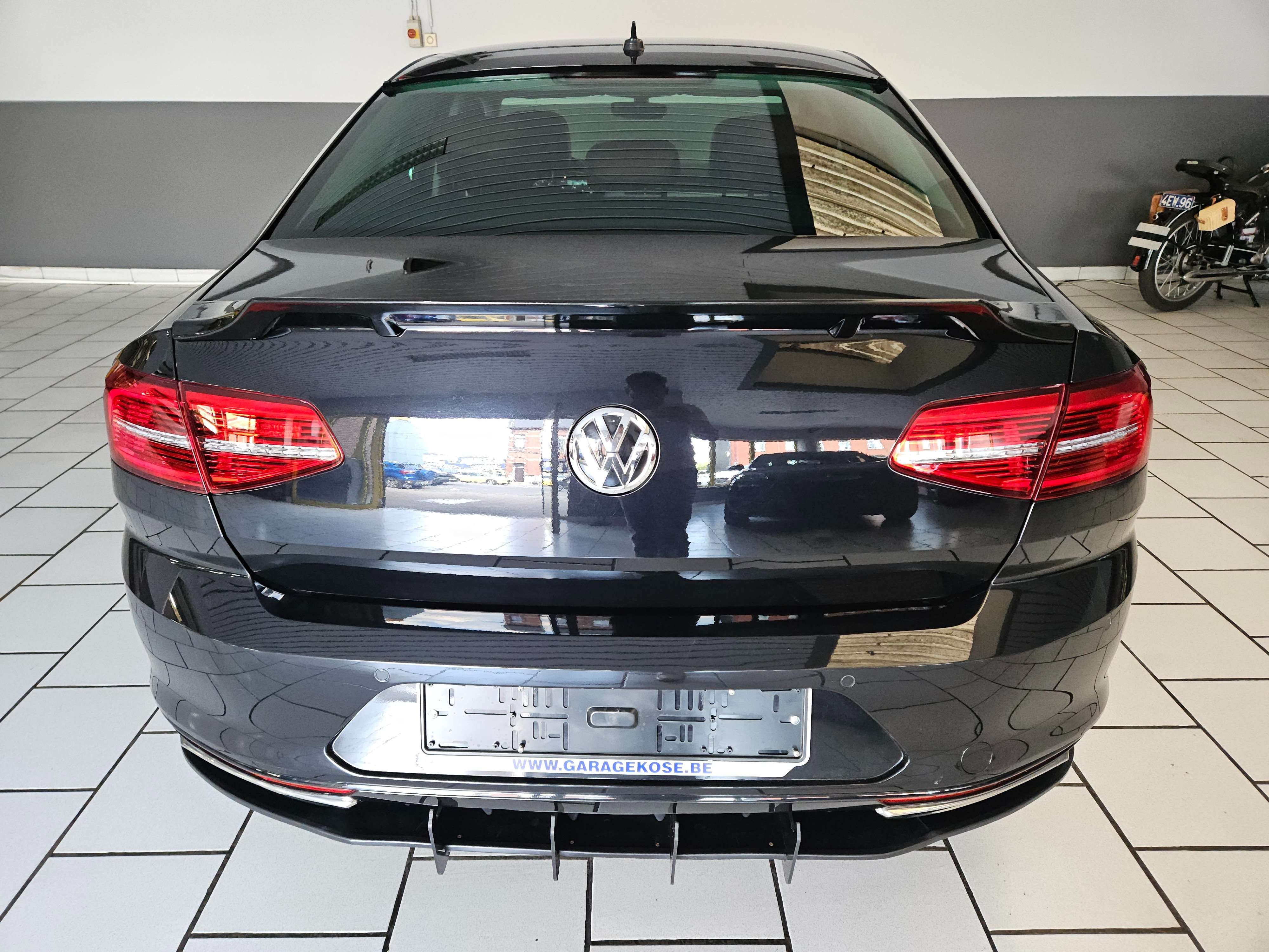 Volkswagen Passat 1.6 CR TDi//CUIR//PHARES LED//NAVIGATION//SUPERBE