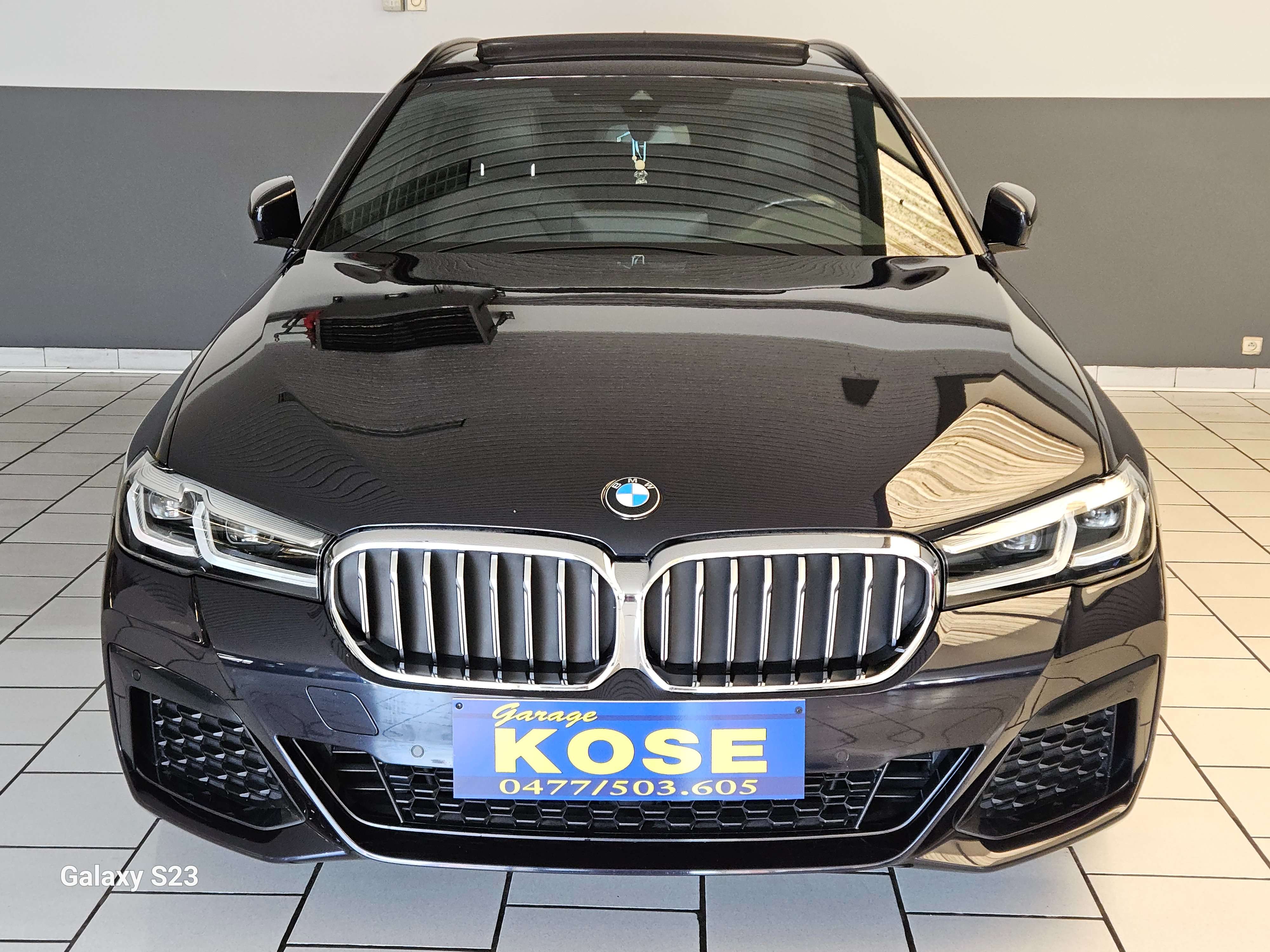 BMW 520 i PACK-M SPORT TOIT PANO COCKPIT AMBIANCE LED FULL