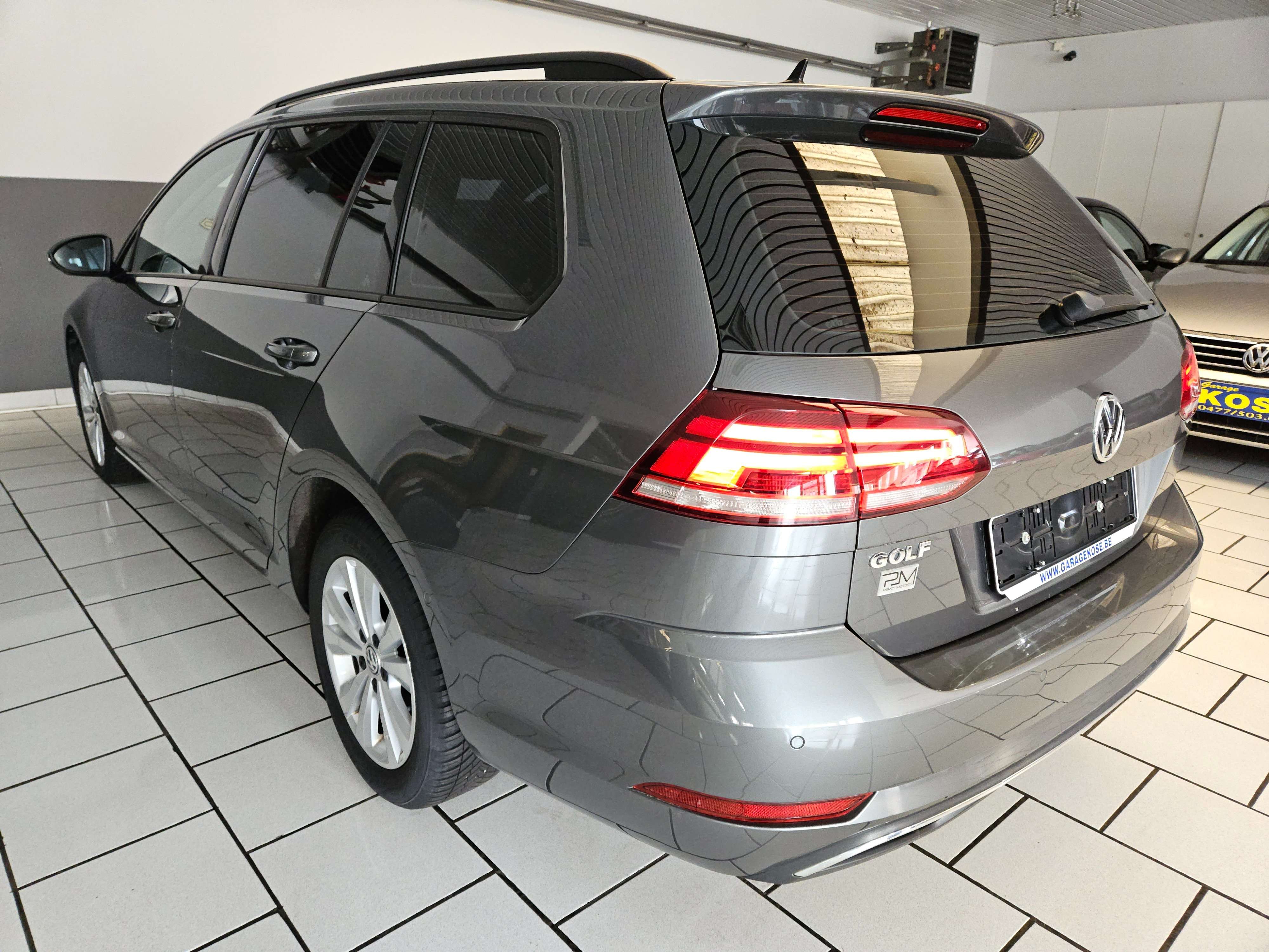 Volkswagen Golf Variant SW 1.0 TSI//NAVIGATION//CUIR//CARPLAY//CAR-PASS