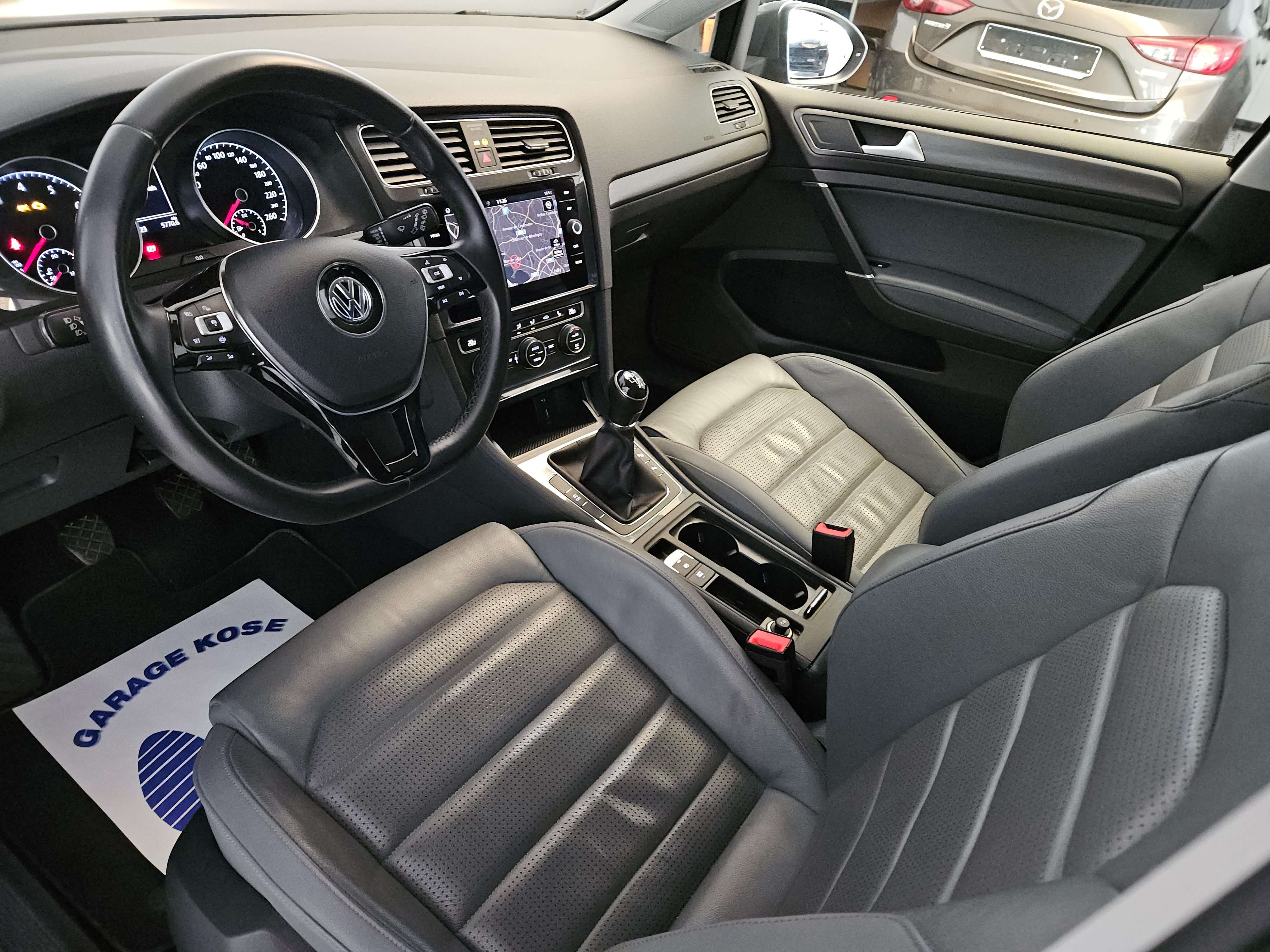 Volkswagen Golf Variant SW 1.0 TSI//NAVIGATION//CUIR//CARPLAY//CAR-PASS
