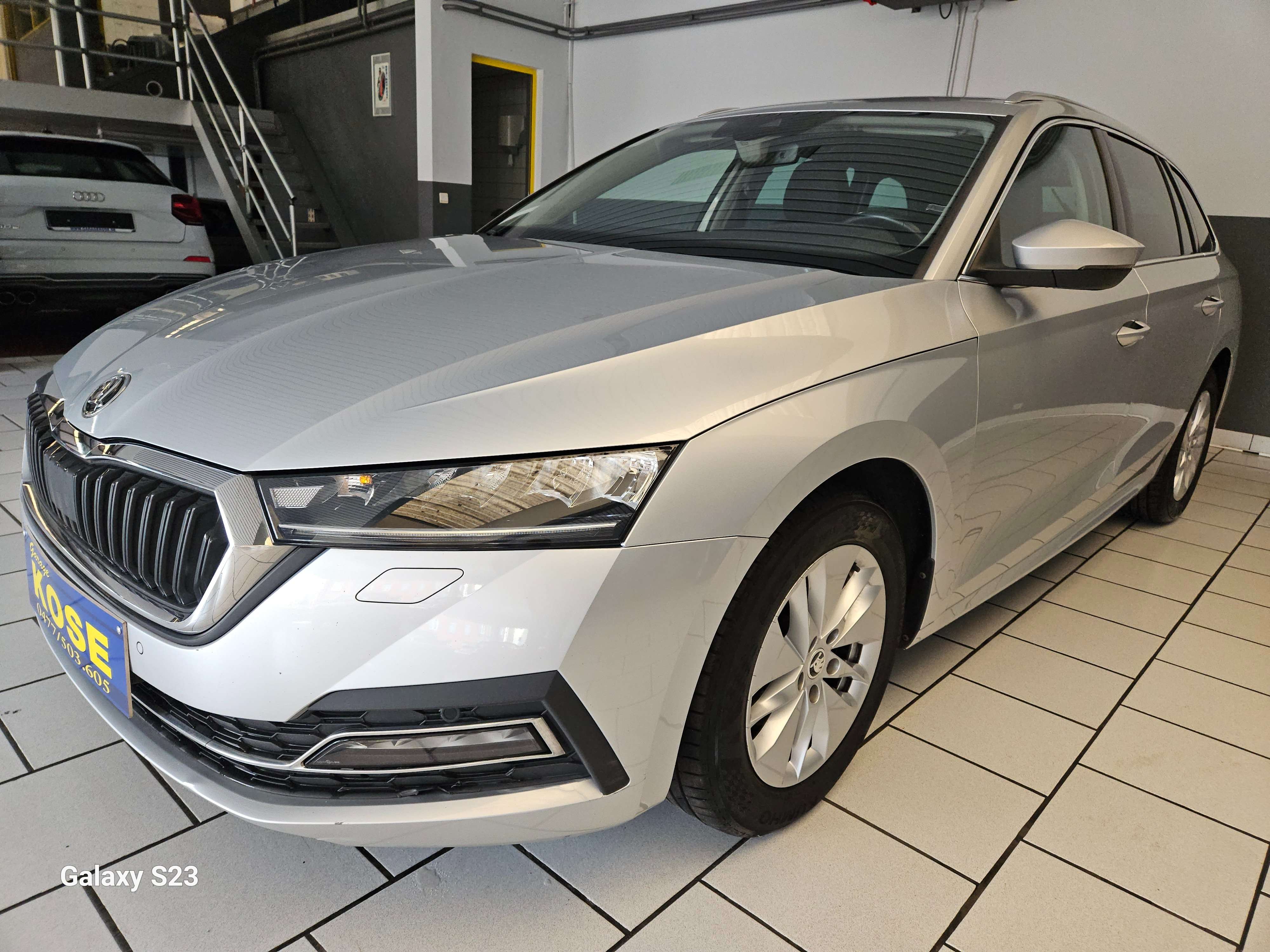 Skoda Octavia 2.0 TDi 116CVS+DSG//CARPLAY//1ERE MAIN/GARANTIE