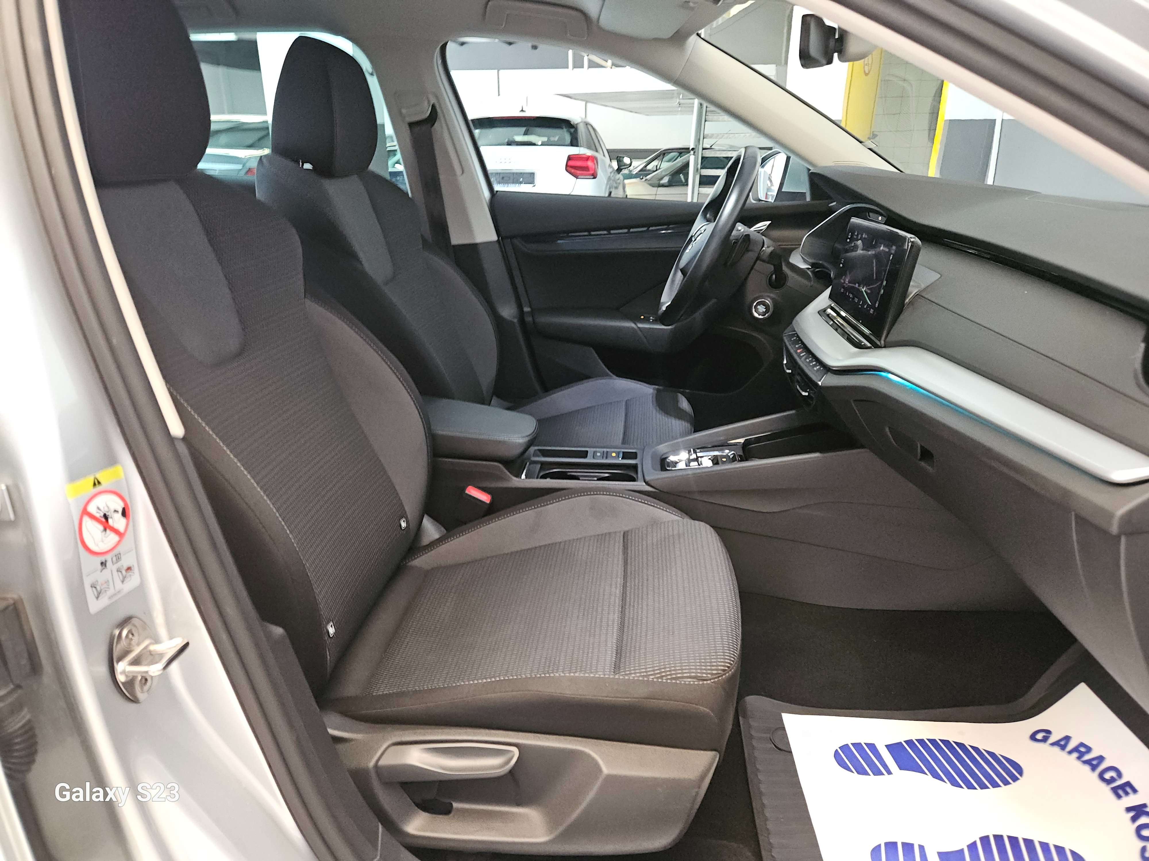Skoda Octavia 2.0 TDi 116CVS+DSG//CARPLAY//1ERE MAIN/GARANTIE