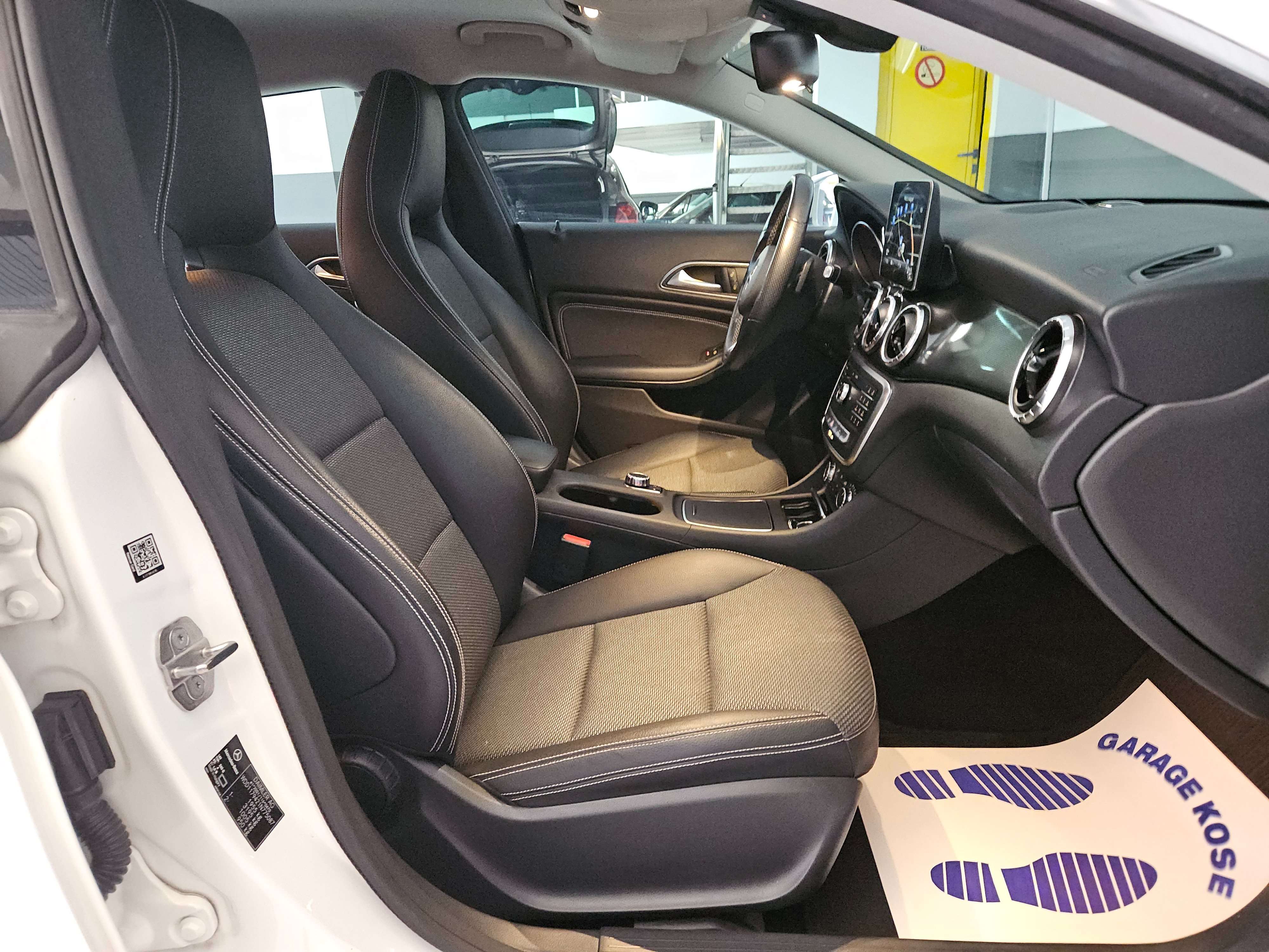 Mercedes-Benz CLA 180 PROMO | BOITE AUTO | NAVI | LED | SUPERBE ETAT