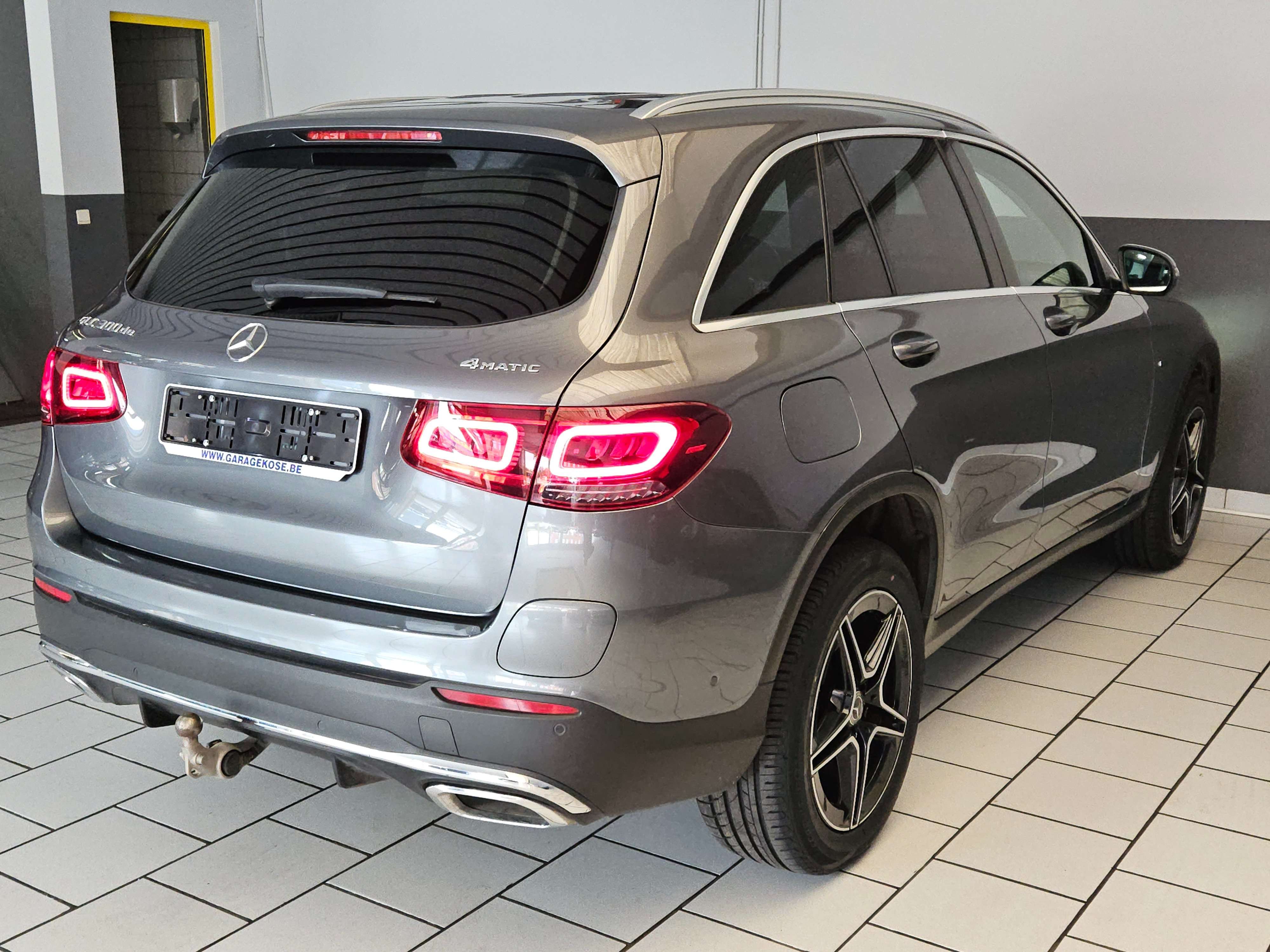 Mercedes-Benz GLC 300 4-Matic/HYBRIDE RECHARGEABLE PACK AMG//BOITE AUTO