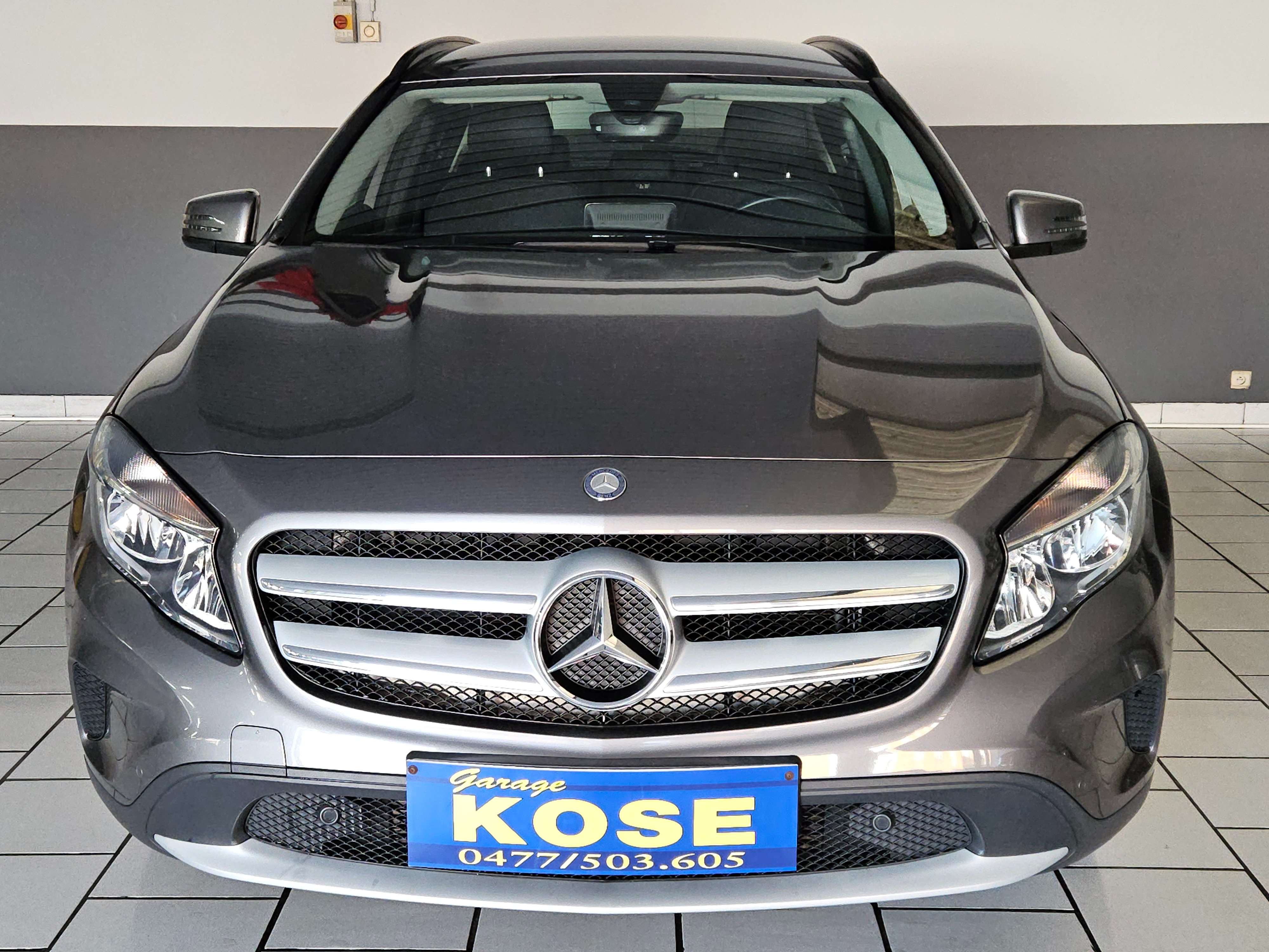 Mercedes-Benz GLA 180 AUTOMATIQUE//CUIR//NAVIGATION//GARANTIE//CAR-PASS