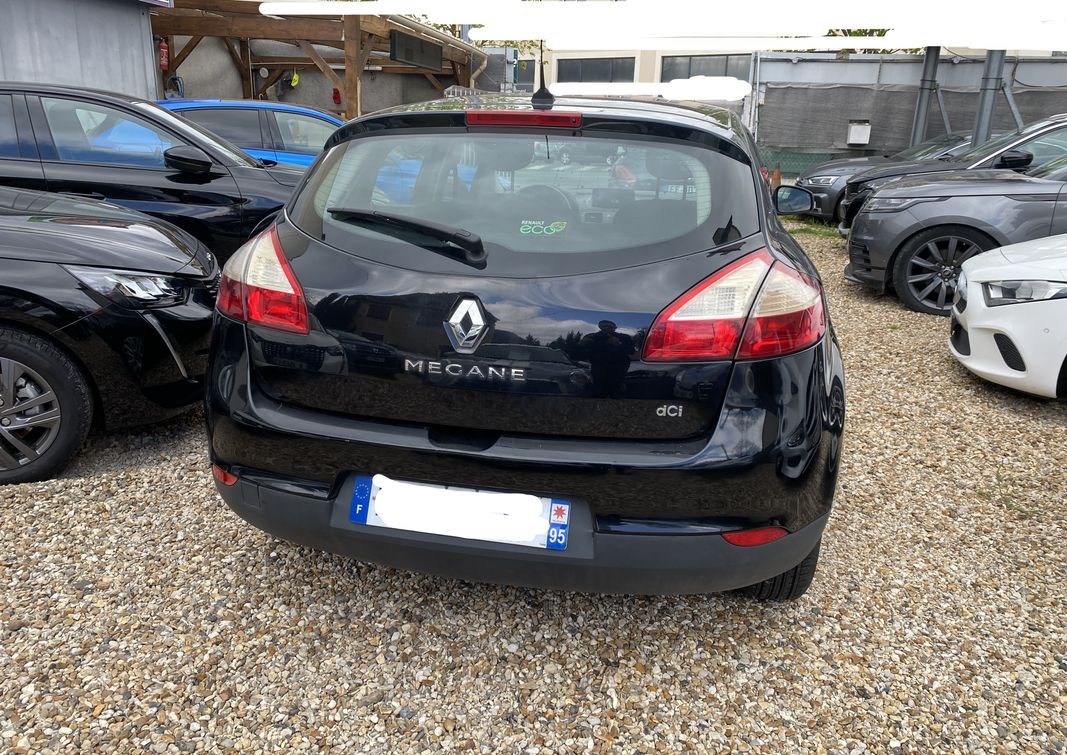 Renault Megane III 1.5 DCi 110 CH MODELE EXPRESSION/GPS - GARANTIE 6 MOIS