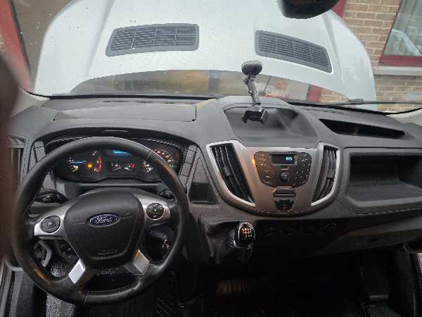 Ford Transit IV (2) 2.0 ECOBLUE 130 350 L2H3 AWD TRAIL