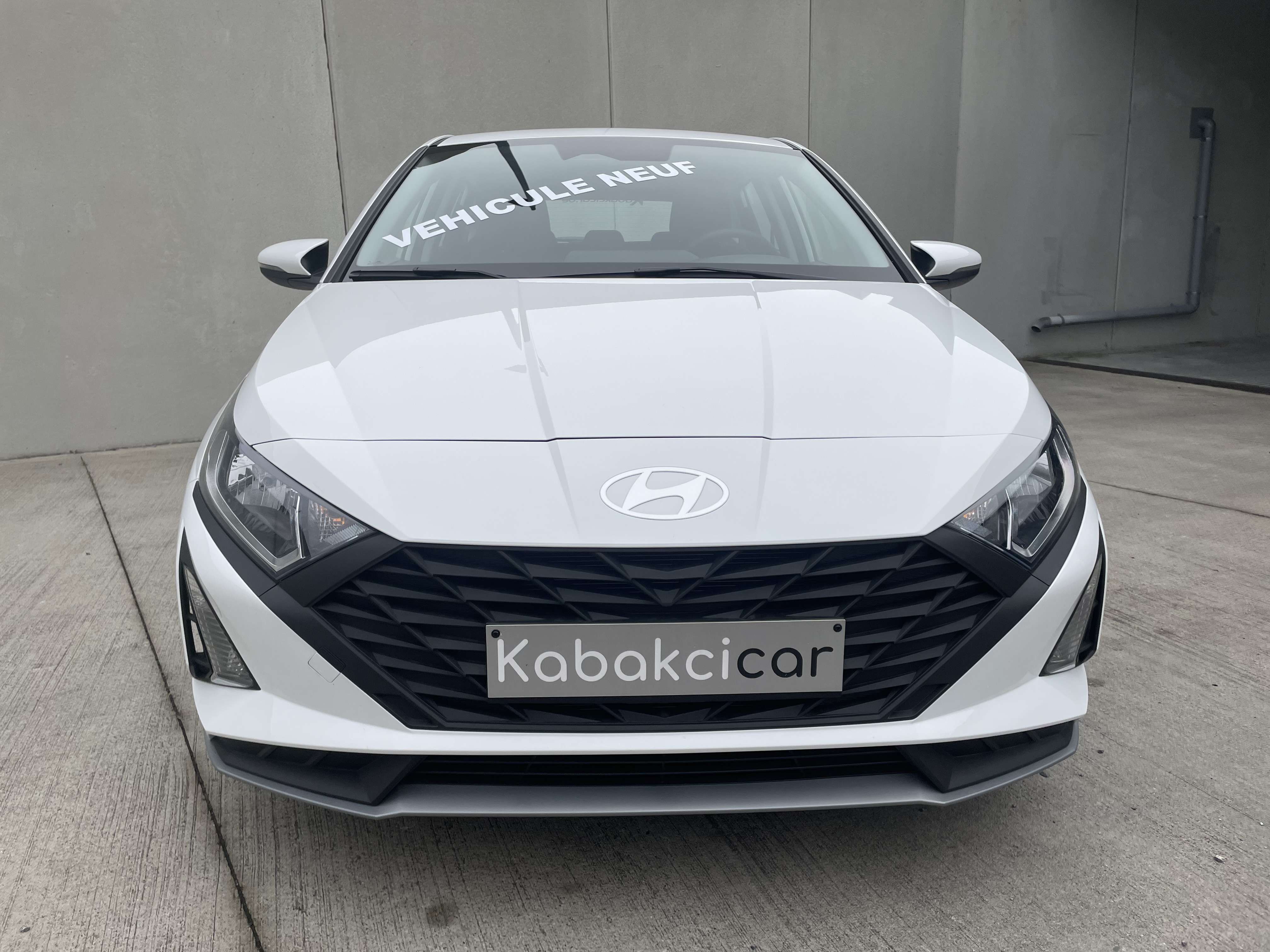 Hyundai i20 1.2i 84CH/NAVIGATION/CAMERA/CLIM/CRUISE/NEUF!!