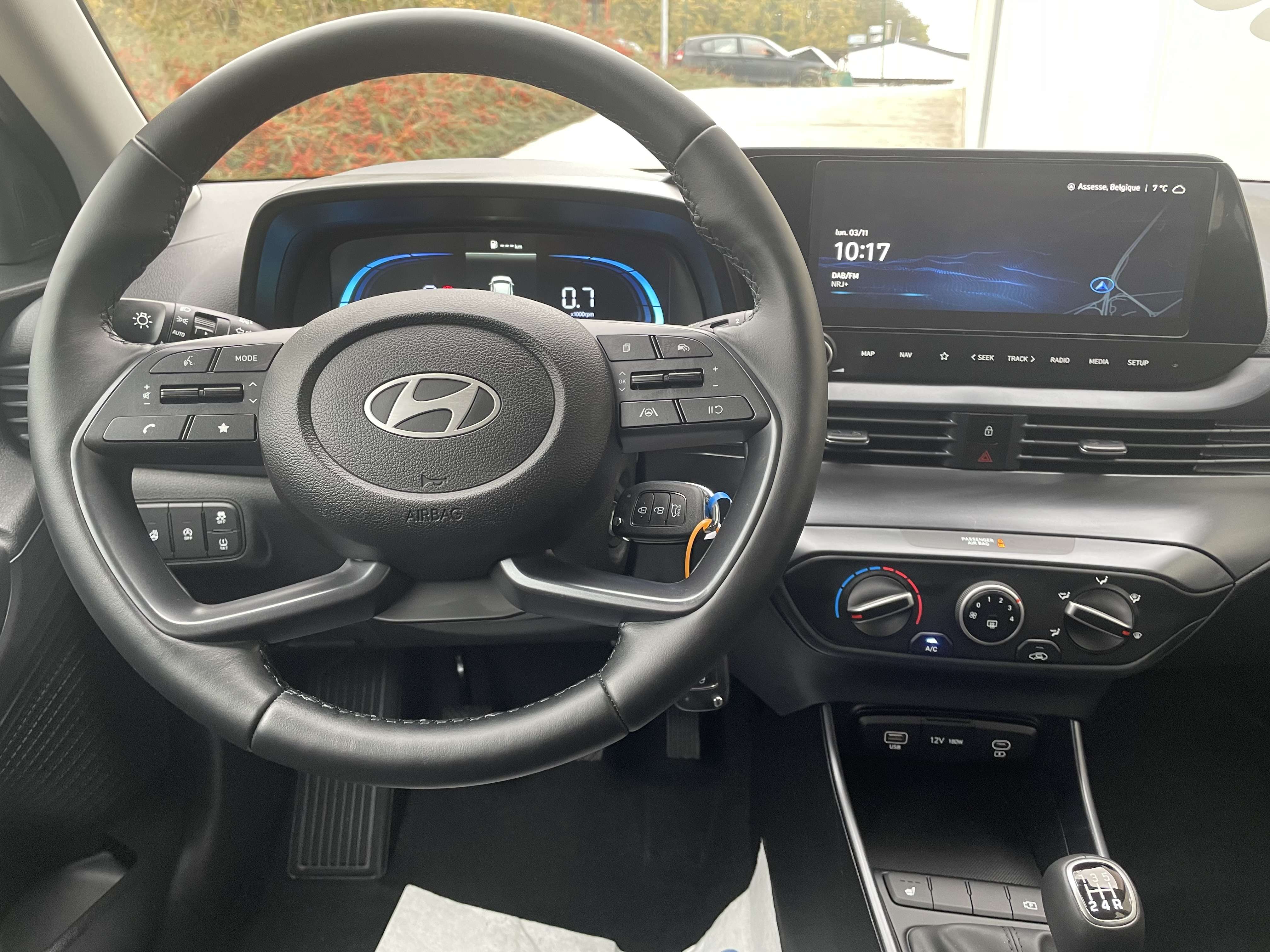 Hyundai i20 1.2i 84CH/NAVIGATION/CAMERA/CLIM/CRUISE/NEUF!!