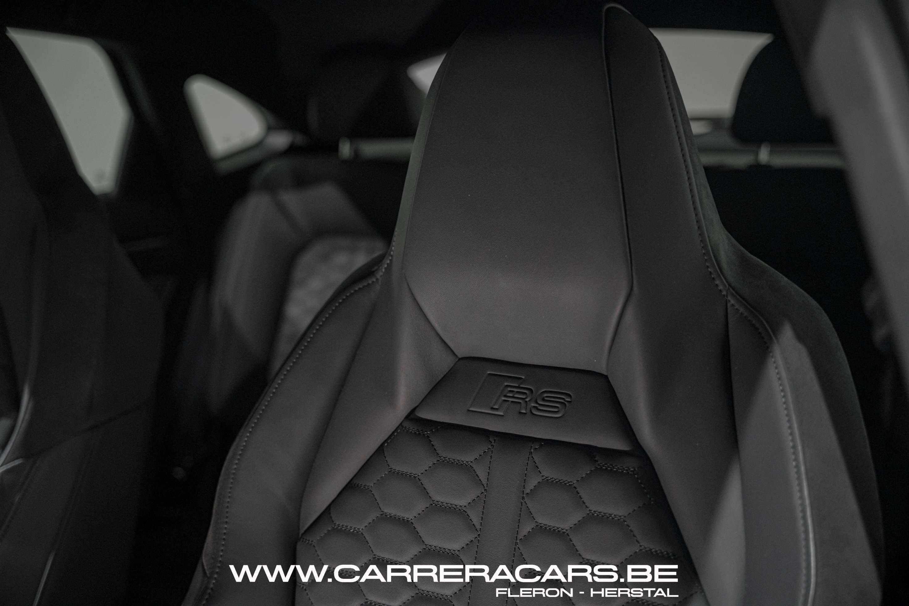 Audi RS Q3 Sportback 2.5 TFSI Quattro S tronic*|HONEYCOMB RS|