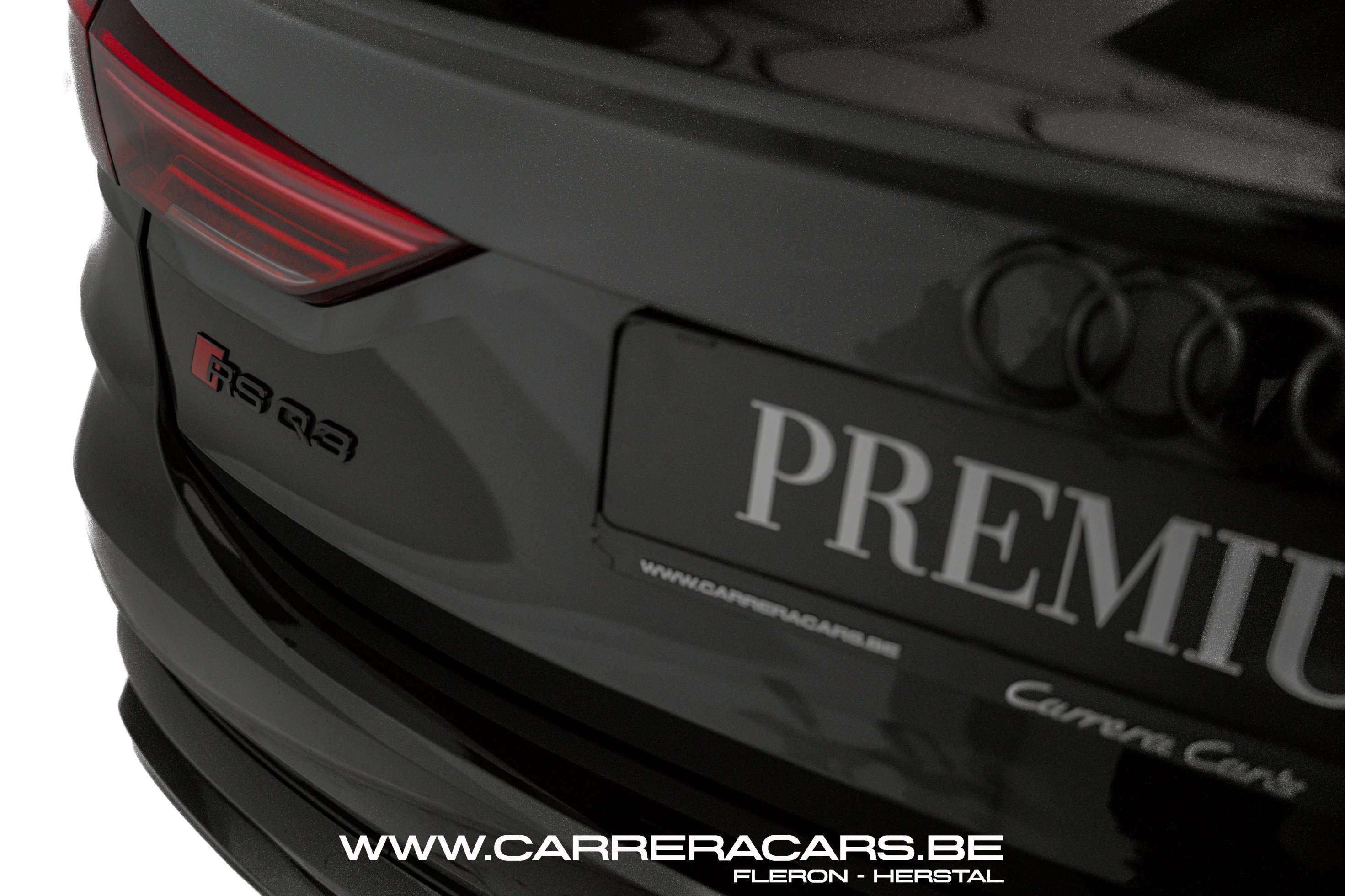 Audi RS Q3 Sportback 2.5 TFSI Quattro S tronic*|HONEYCOMB RS|