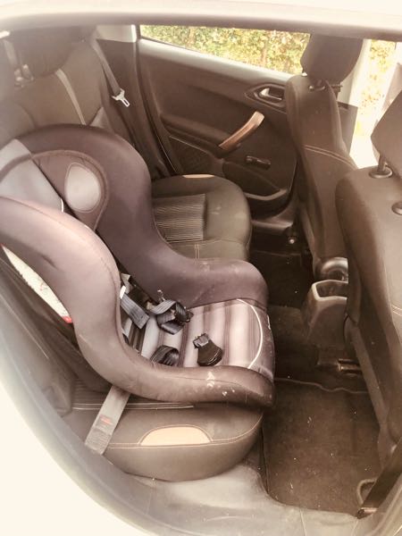 Peugeot 208 1.4 HDI FAP 68 ALLURE 5P