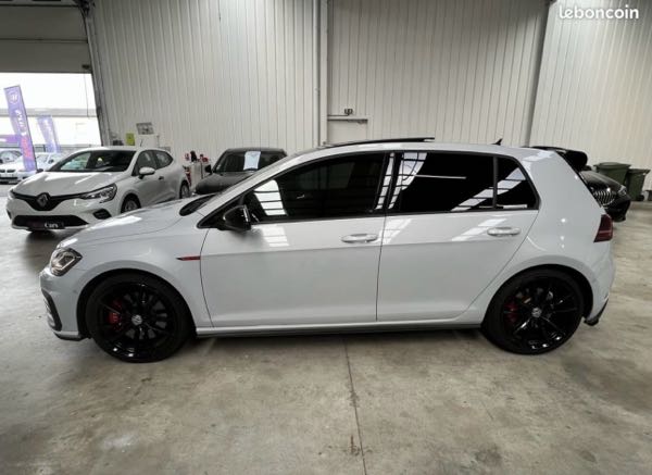Volkswagen Golf 7 -2.0 TSI 245 GTI PERFORMANCE DSG7 5P