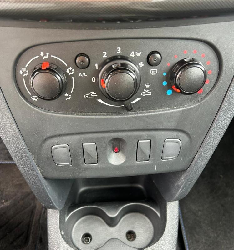 Dacia Sandero SCe 75 Urban Stepway