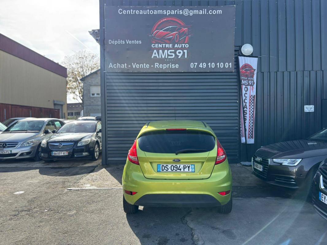Ford Fiesta IV 1.25 82ch Ambiente 5p