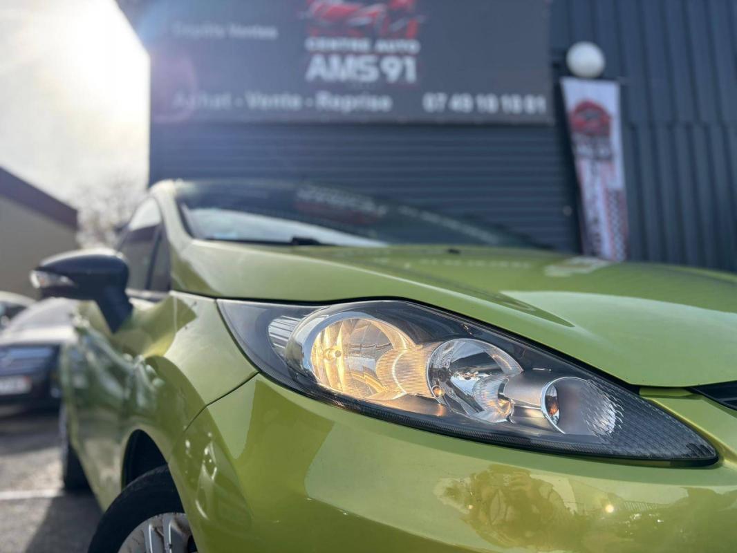 Ford Fiesta IV 1.25 82ch Ambiente 5p