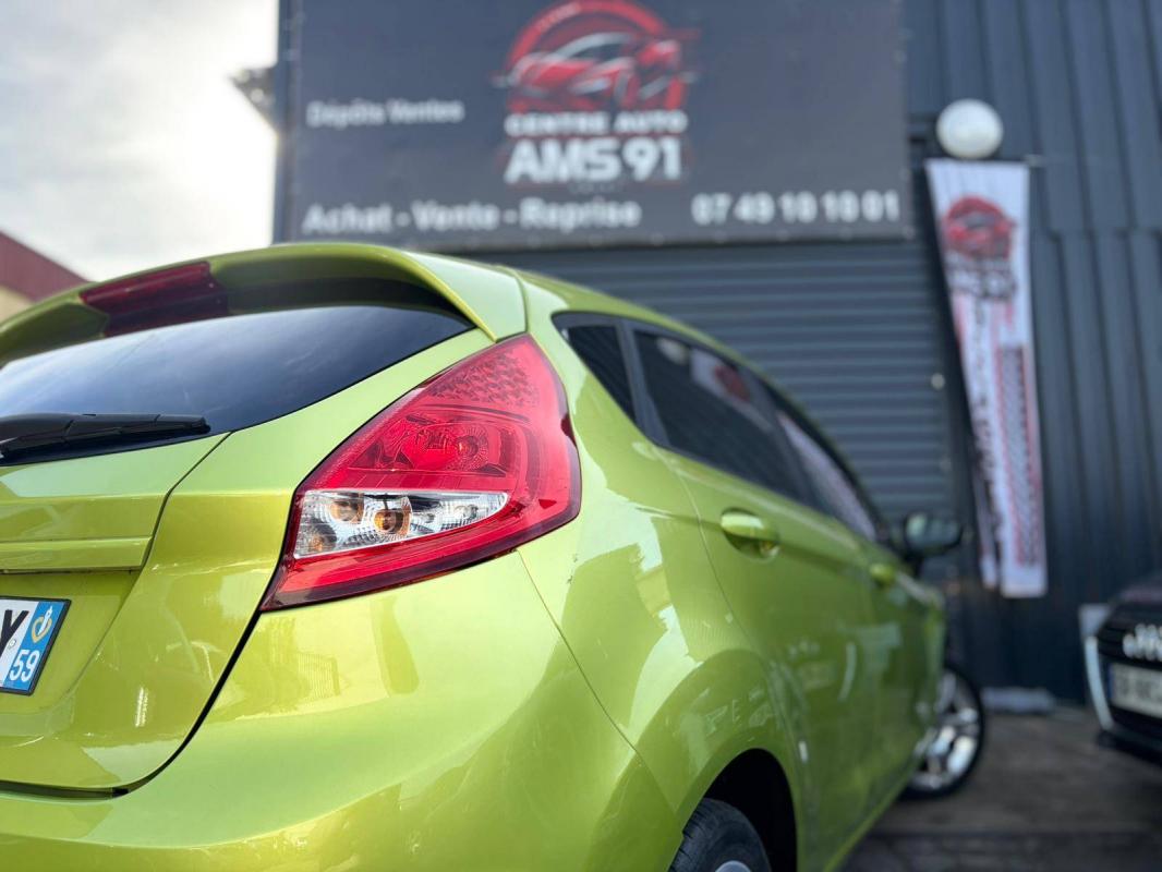 Ford Fiesta IV 1.25 82ch Ambiente 5p