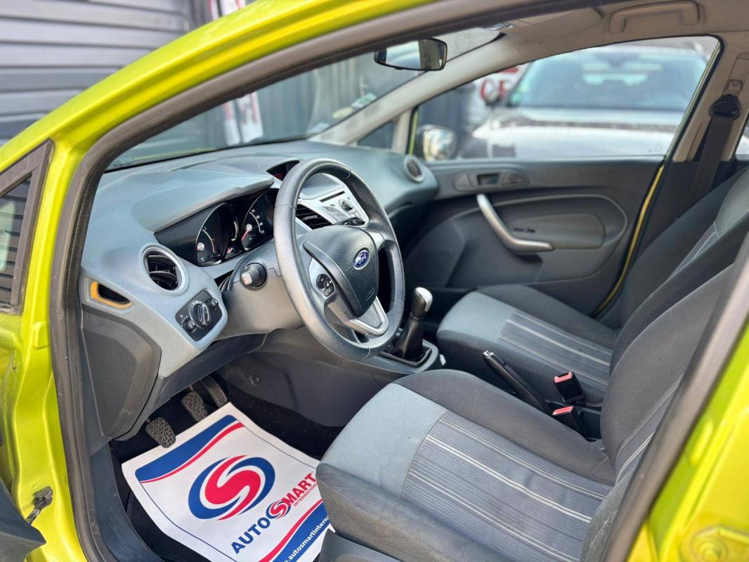 Ford Fiesta IV 1.25 82ch Ambiente 5p
