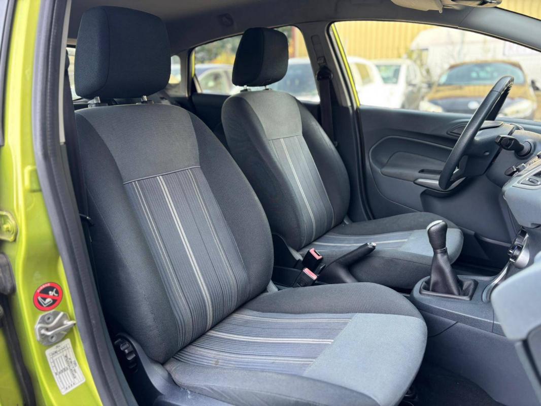 Ford Fiesta IV 1.25 82ch Ambiente 5p