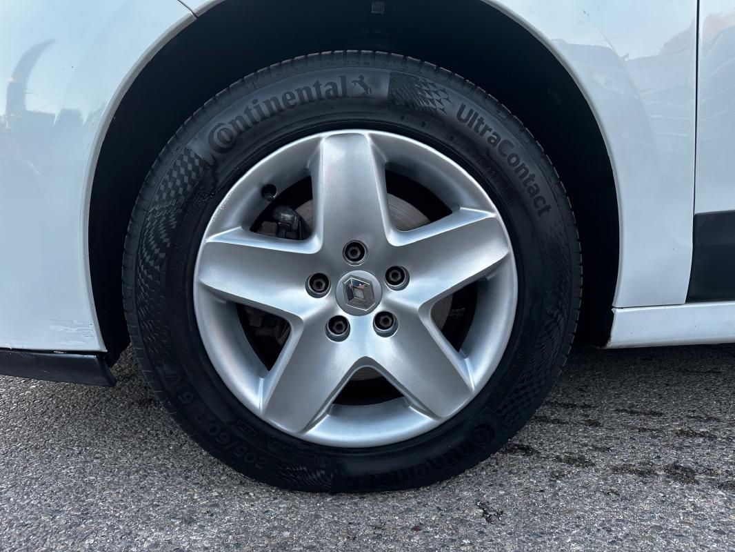 Renault Grand Scenic III 1.6 dCi 130 GPS / CLIM 7 Places
