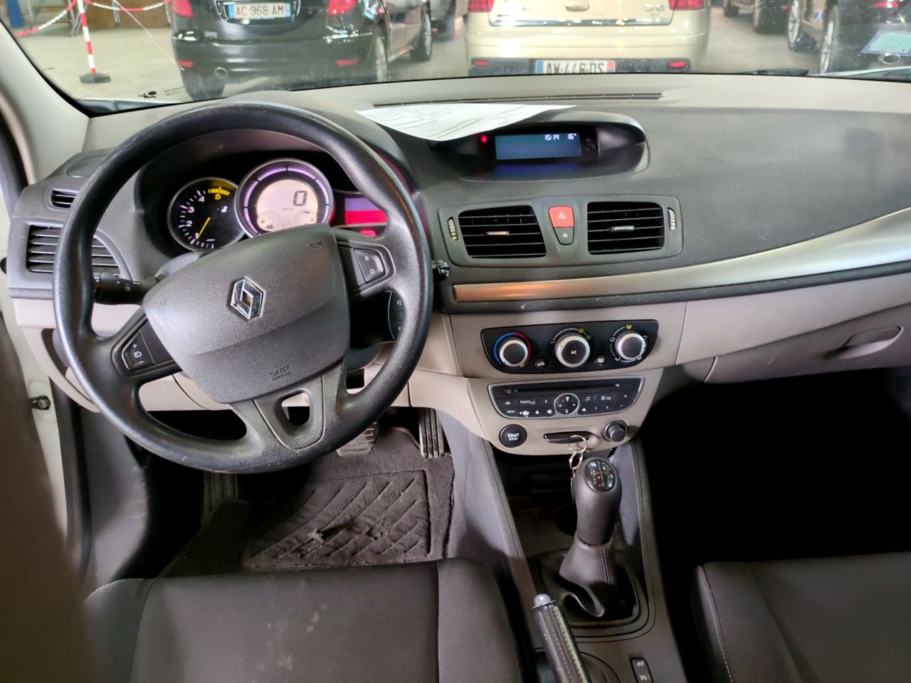 Renault Megane III (2) SOCIETE AIR 1.5 DCI 90 FAP ECO2