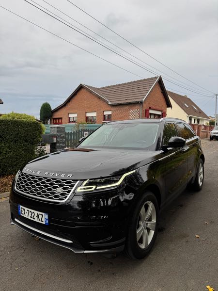 Land Rover Range Rover Velar 2.0 D180 4WD HSE R-DYNAMIC AUTO