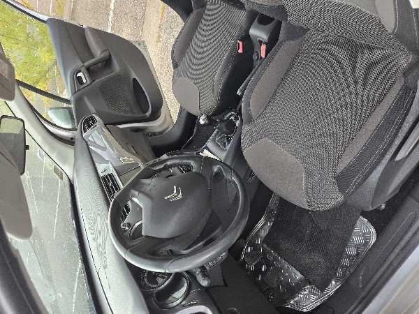 Citroen C3 II 1.4 HDI 70 CONFORT BUSINESS