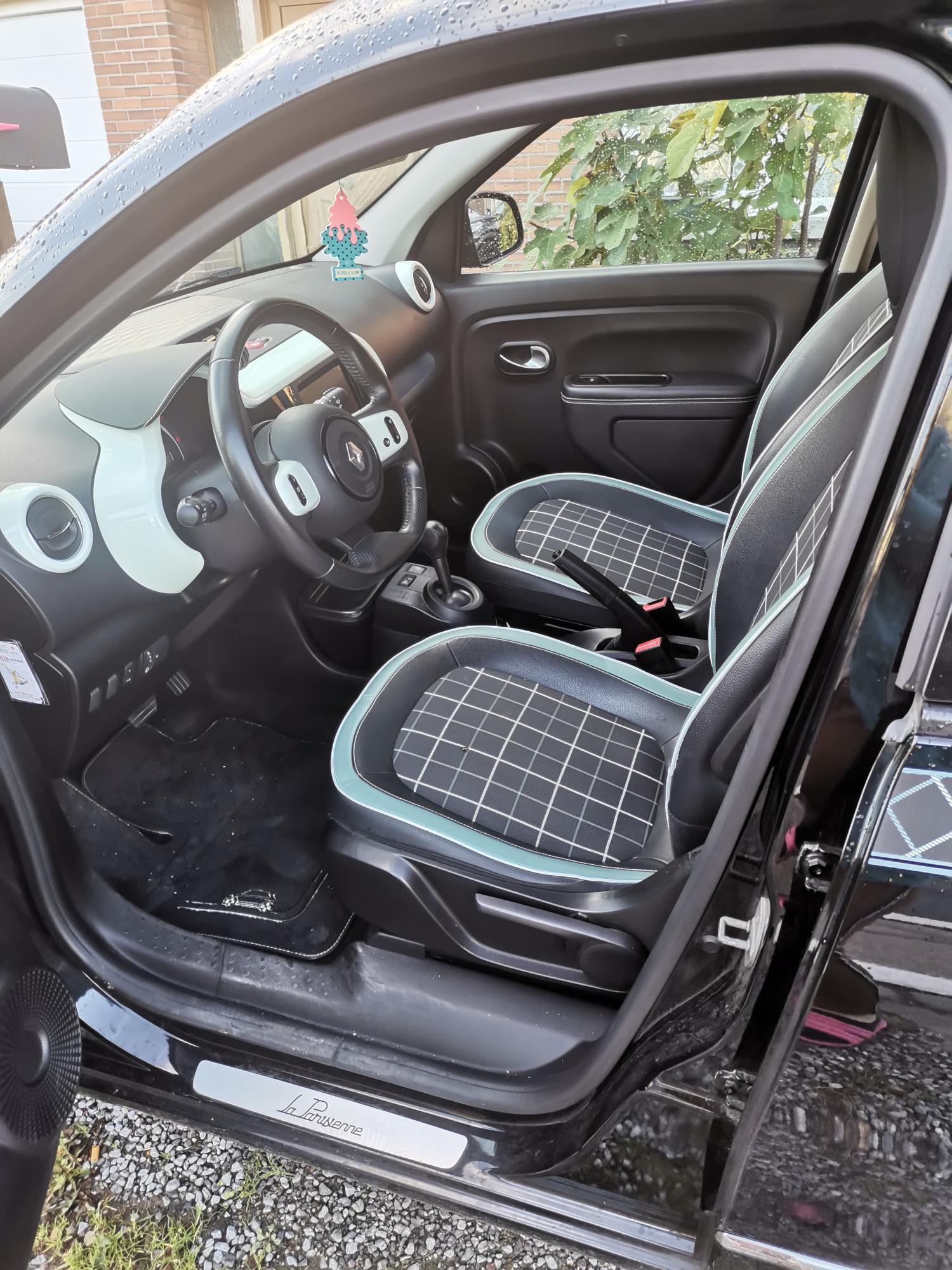Renault Twingo III 0.9 TCE 90 LA PARISIENNE EDC
