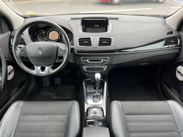 Renault Megane IV (2) 1.5 BLUE DCI 115 BUSINESS EDC 21N
