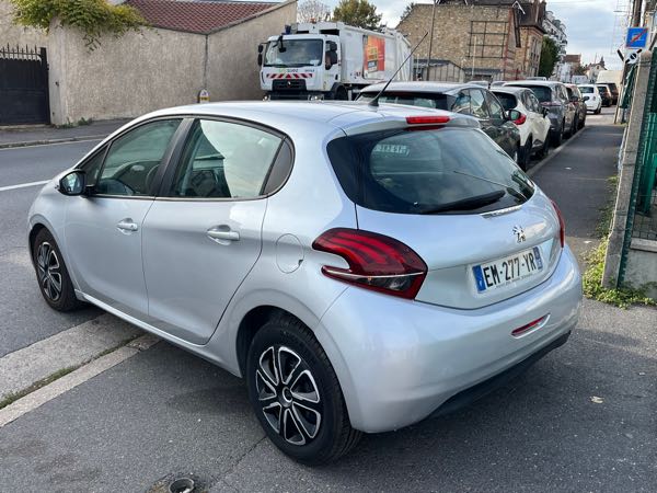 Peugeot 208 (2) 1.2 PURETECH 68 ACTIVE 5P