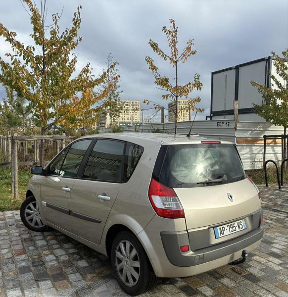Renault Scenic II 2.0 DCI 150 LUXE PRIVILEGE