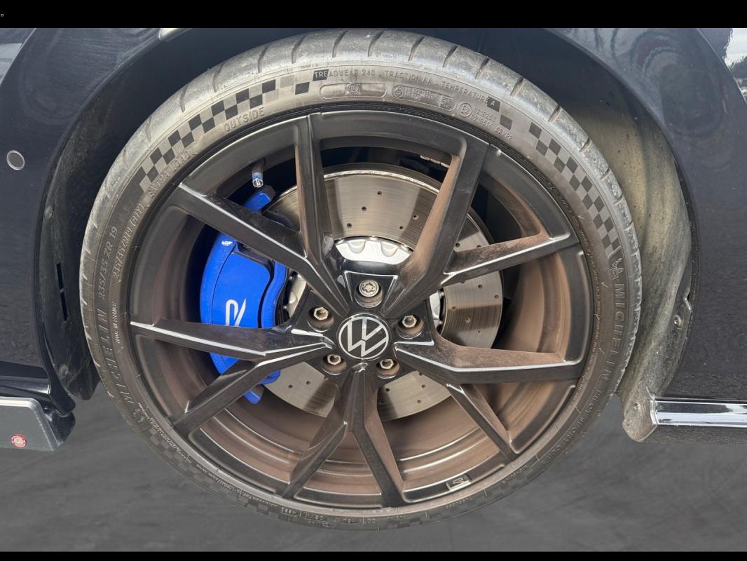 Volkswagen Golf 2.0 TSI 320 DSG7 R