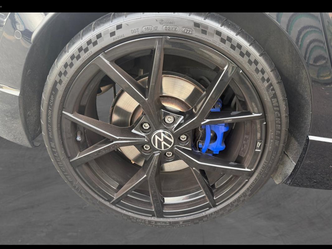 Volkswagen Golf 2.0 TSI 320 DSG7 R