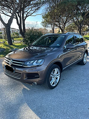 Volkswagen Touareg II (2) 3.0 V6 TDI 262 BLUEMOTION TECHNOLOGY R-LINE TIPTRONIC