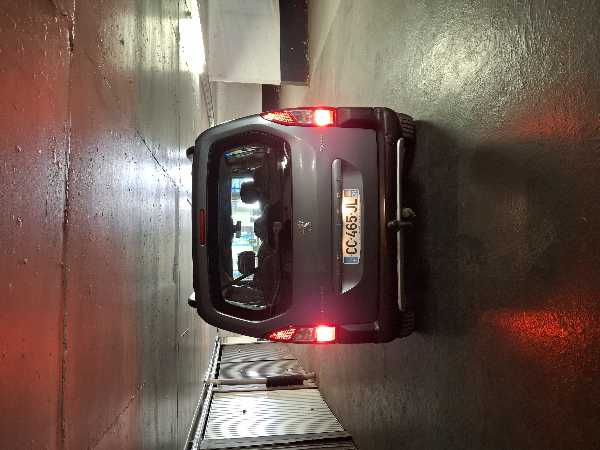 Peugeot Partner Tepee II 1.6 HDI 90 OUTDOOR