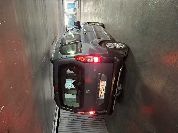 Peugeot Partner Tepee II 1.6 HDI 90 OUTDOOR