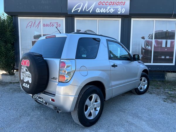 Suzuki Grand Vitara II 1.6 VVT 106 PACK 3P