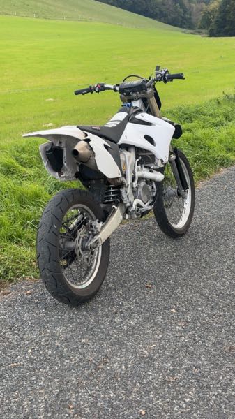 YAMAHA WR F