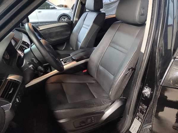 Bmw X5 (E70) XDRIVE30SDA 235 LUXE