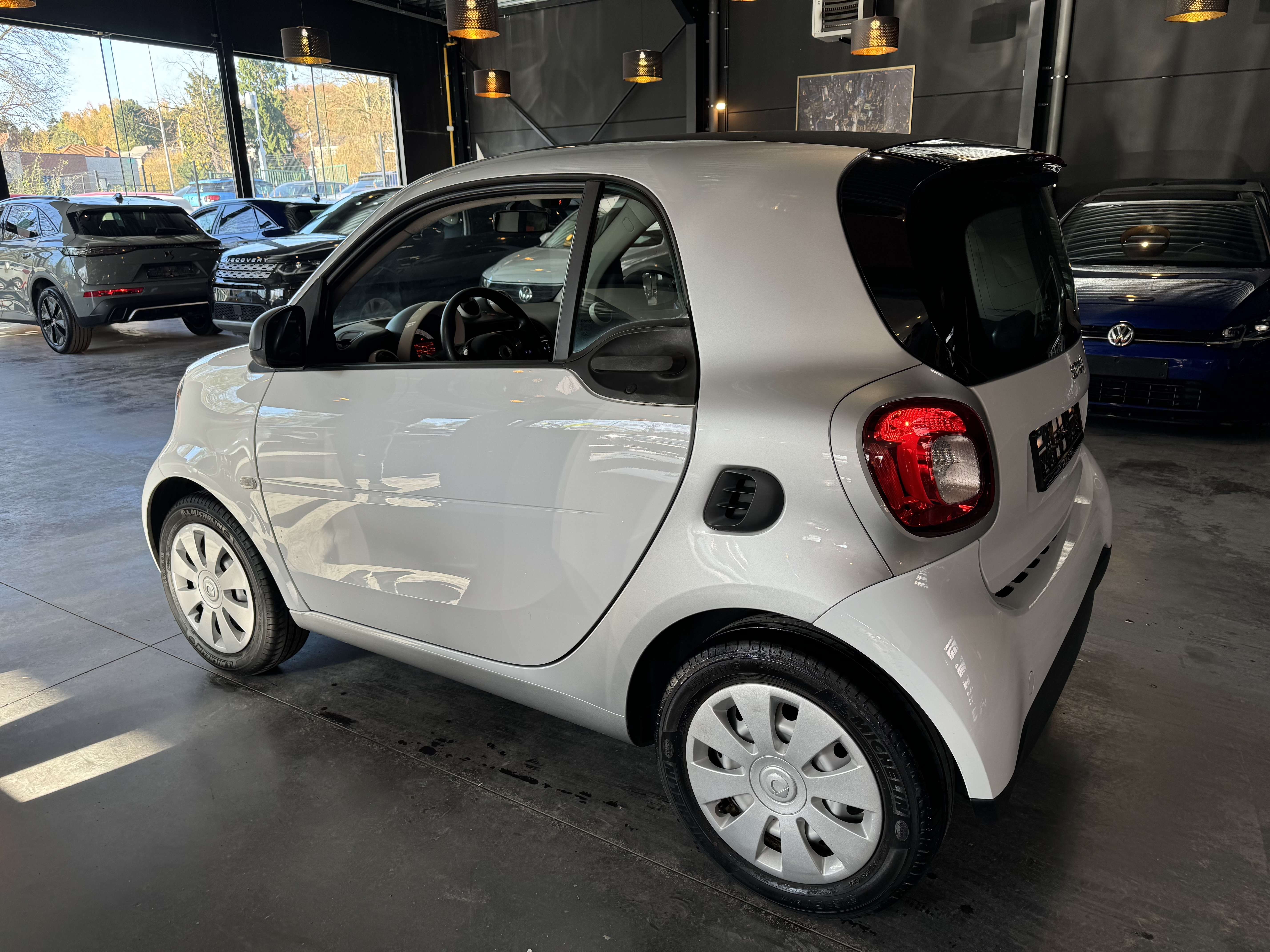 smart forTwo 1.0i - 88.308 KM - PRETE A IMMATRICULEE !