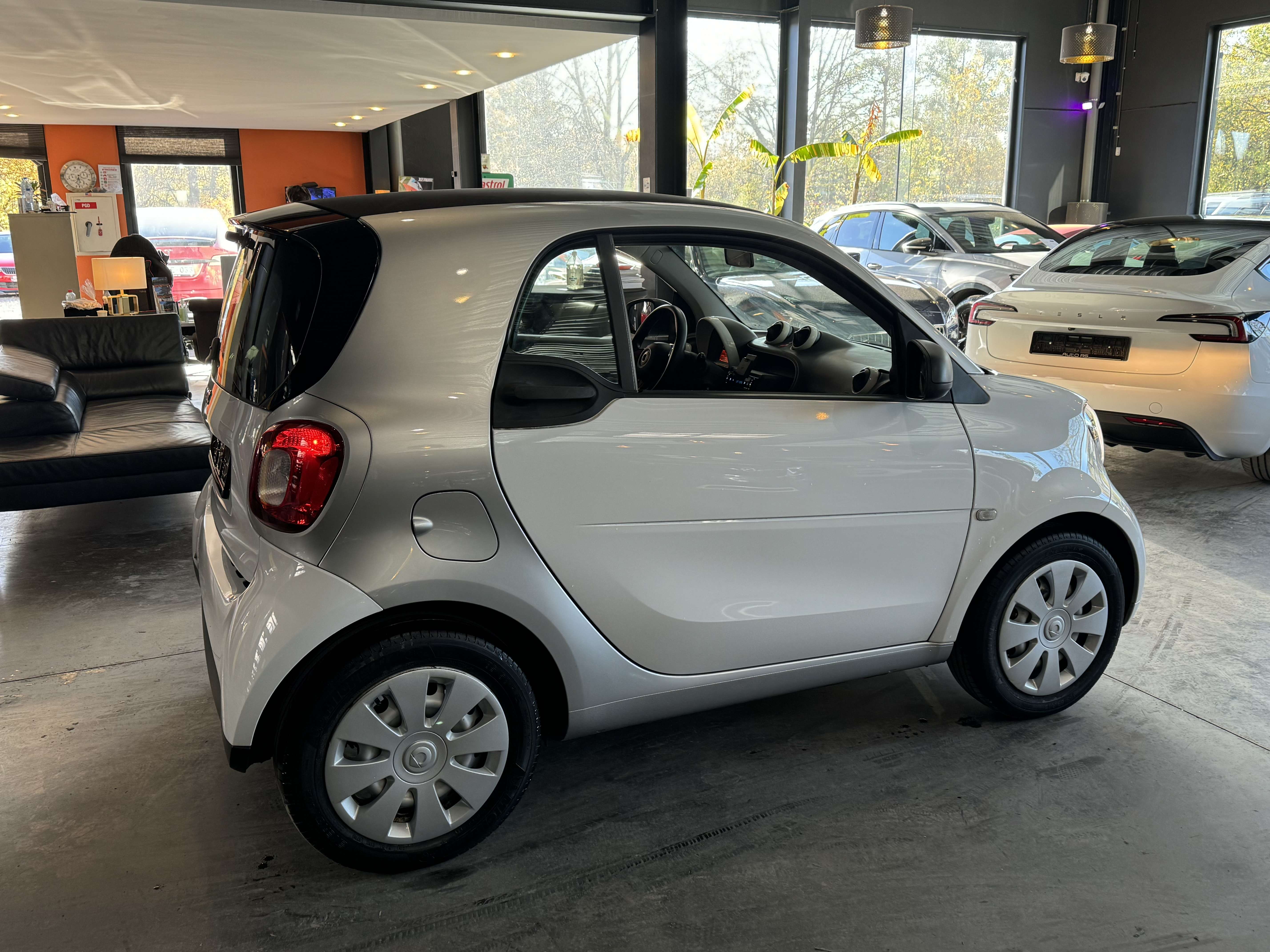smart forTwo 1.0i - 88.308 KM - PRETE A IMMATRICULEE !