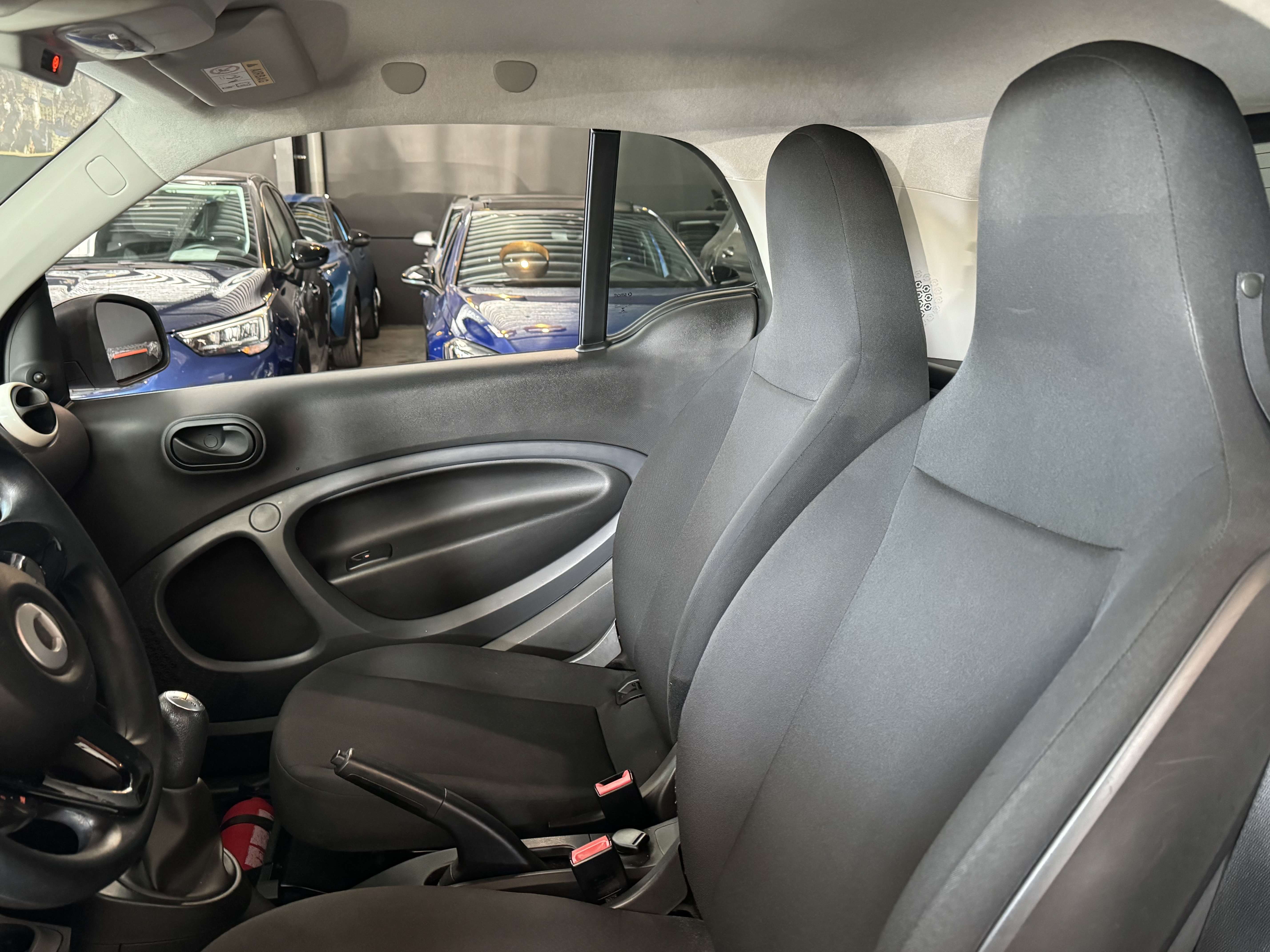 smart forTwo 1.0i - 88.308 KM - PRETE A IMMATRICULEE !