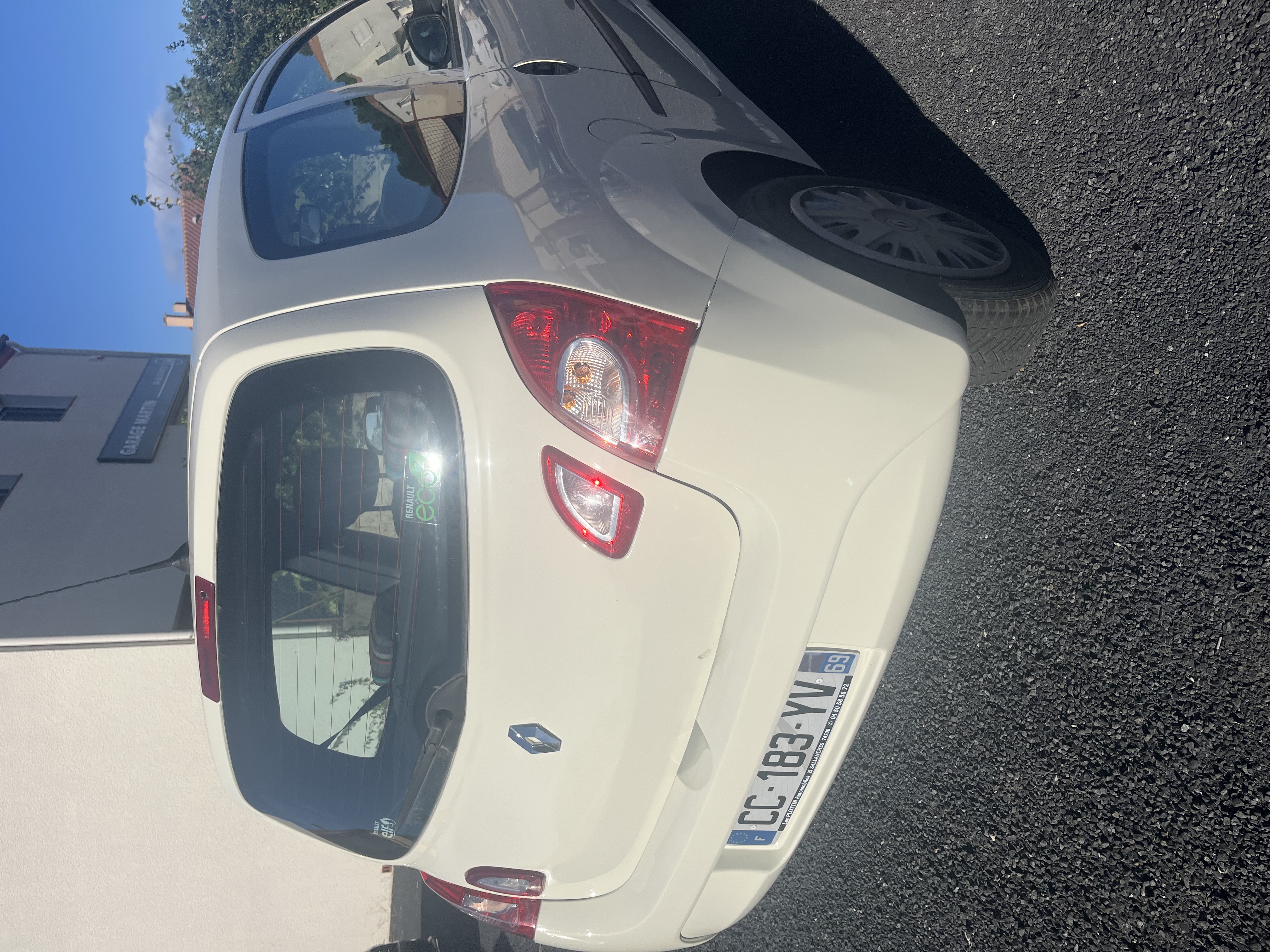 Renault Twingo II (2) 1.2 LEV 75 AUTHENTIQUE ECO2