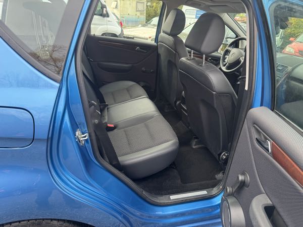 Mercedes-Benz Classe A II (2) 150 ELEGANCE CONTACT 5P