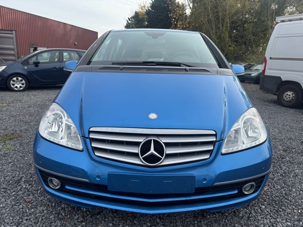 Mercedes-Benz Classe A II (2) 150 ELEGANCE CONTACT 5P