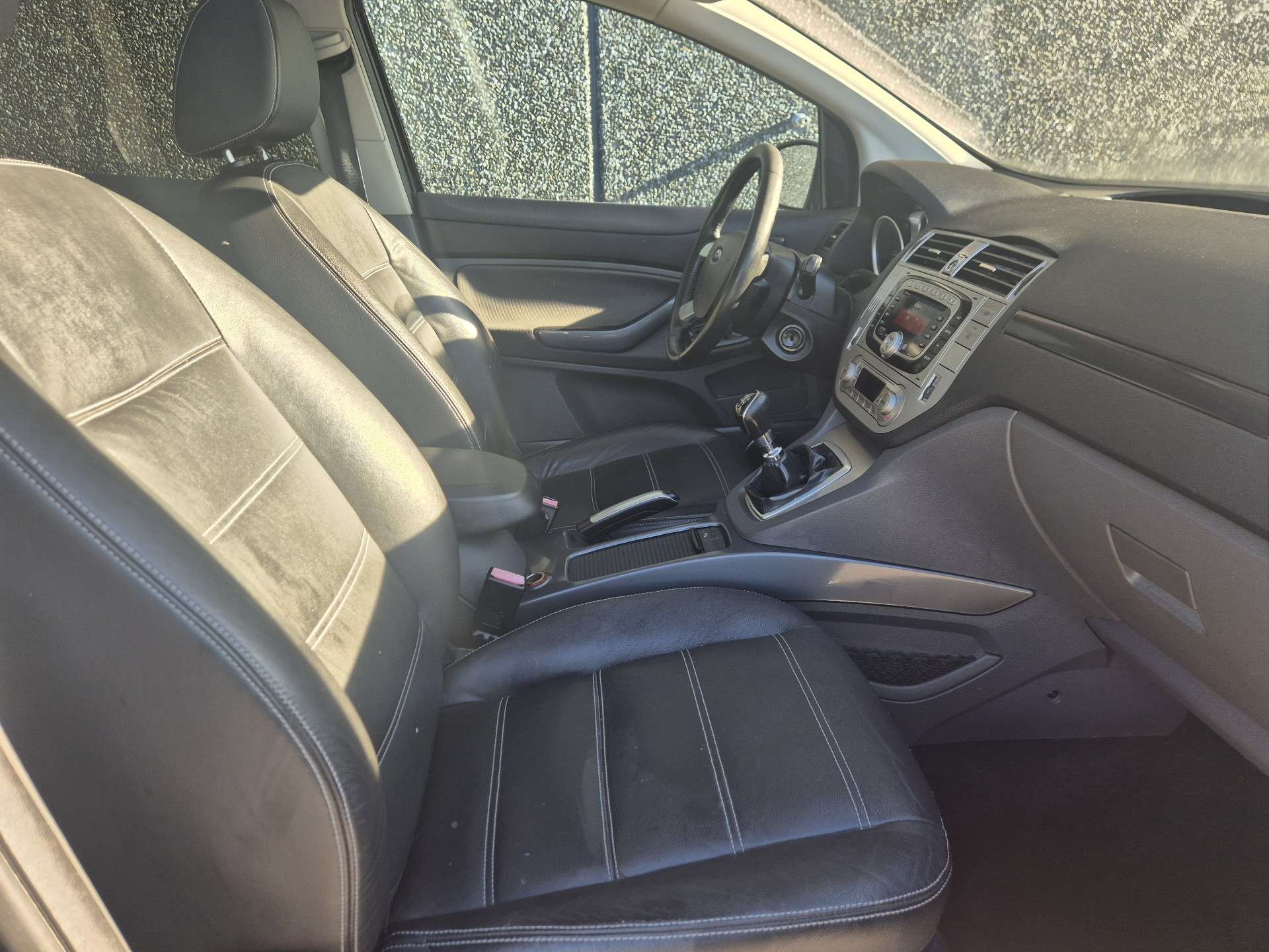 Ford Kuga 2.0 TDCi 2WD Titanium// PRETE A IMMATRICULER//