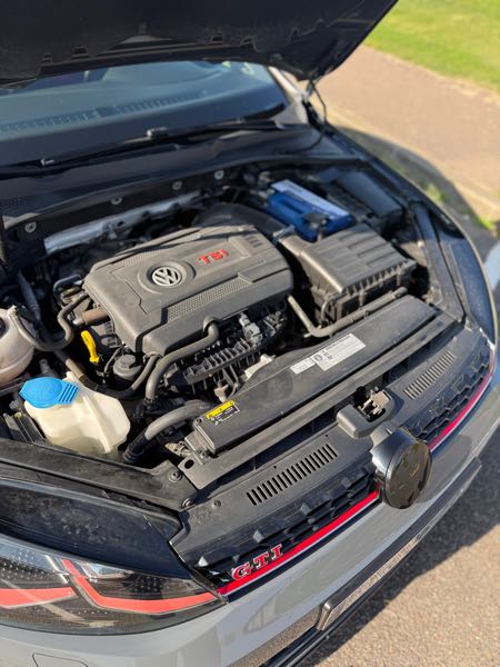 Volkswagen Golf VII (2) 2.0 TSI 290 BLUEMOTION TECHNOLOGY GTI TCR DSG7 5P